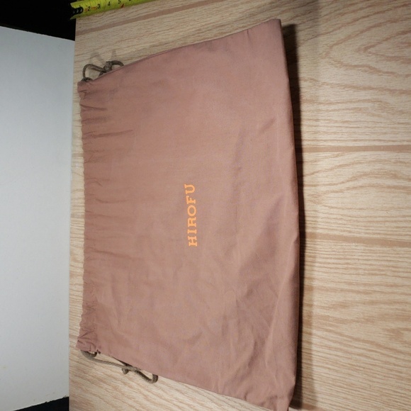 Hirofu Brown Drawstring Storage Dust Bag Sized 16 x 18.5-inch - Picture 3 of 7